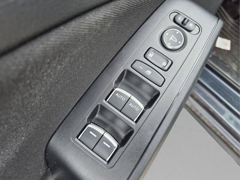 Certified 2023 Honda Civic LX image 16