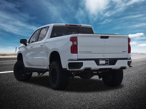 Used 2020 Chevrolet Silverado 1500 RST AWD/4WD image 18