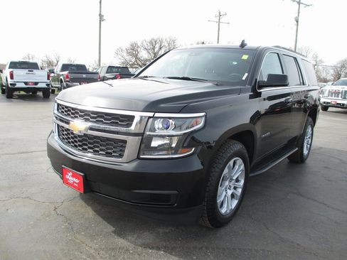 Used 2016 Chevrolet Tahoe LT image 9