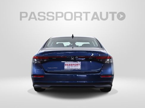 Used 2025 Honda Accord SE image 5