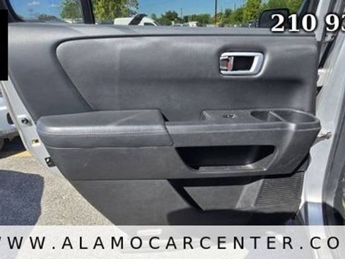 Used 2011 Honda Pilot EX-L image 39