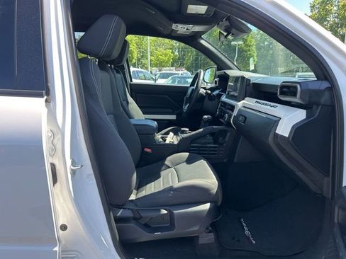Used 2024 Toyota Tacoma TRD Off-Road AWD/4WD image 18
