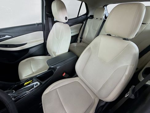 Used 2020 Buick Encore GX Preferred image 24