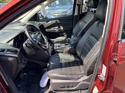 Used 2014 Ford Escape Titanium w/ Equipment Group 401A AWD/4WD image 14