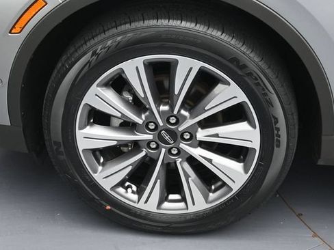 Used 2022 Lincoln Corsair Reserve w/ Elements Package FWD image 7