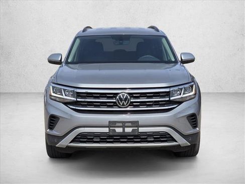 Used 2022 Volkswagen Atlas SE image 2