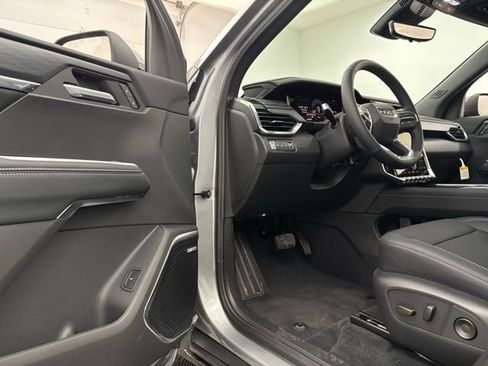 New 2026 GMC Acadia Elevation w/ Elevation Premium Package AWD/4WD image 18