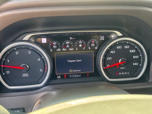 Used 2022 Chevrolet Silverado 2500 LTZ w/ Z71 Chrome Sport Edition AWD/4WD image 23