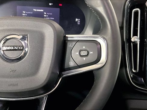 Used 2023 Volvo XC40 Recharge Plus AWD/4WD image 19