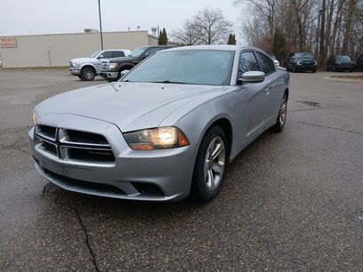 Used 2013 Dodge Charger SE w/ Sport Appearance Group