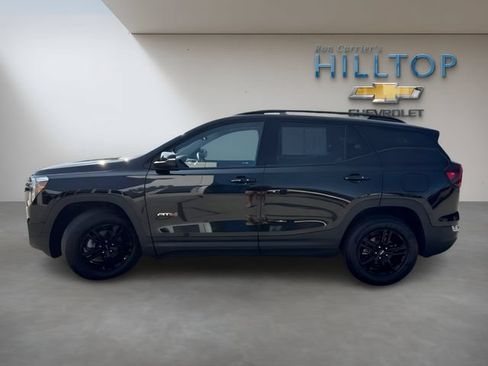 Used 2024 GMC Terrain AT4 AWD/4WD image 9