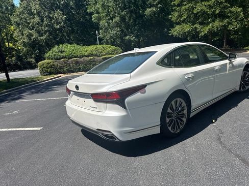 Used 2021 Lexus LS 500 w/ Interior Upgrade Package RWD image 4