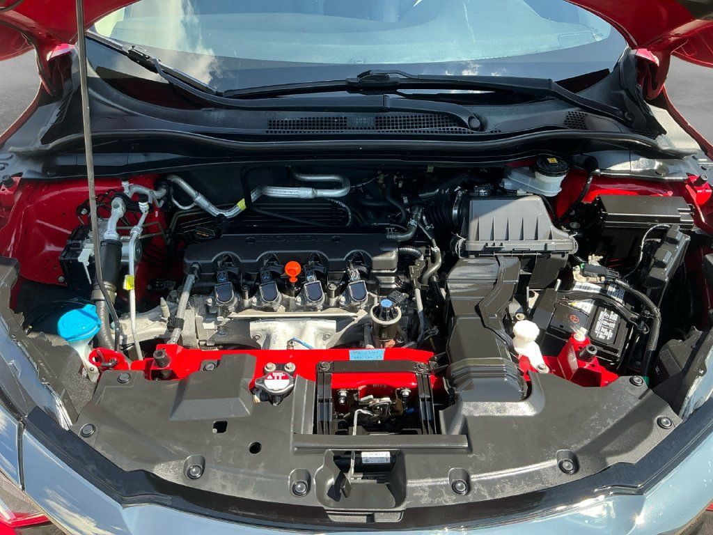 Used 2019 Honda HR-V Touring image 18