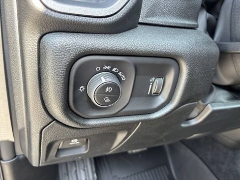 New 2026 RAM 1500 Warlock AWD/4WD image 17