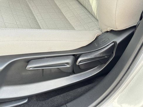 Certified 2023 Honda HR-V LX image 22