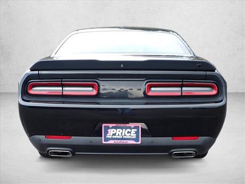 Used 2020 Dodge Challenger GT w/ Blacktop Package AWD/4WD image 3