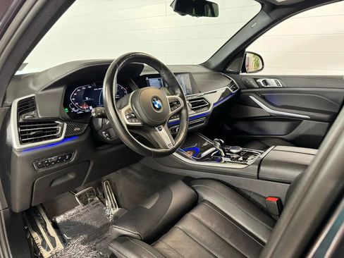 Used 2021 BMW X5 M50i AWD/4WD image 11
