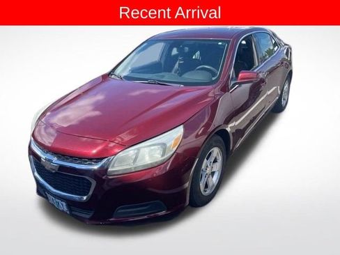 Used 2015 Chevrolet Malibu LT FWD image 1