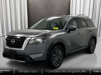 Used 2023 Nissan Pathfinder SL w/ SL Premium Package AWD/4WD video 1