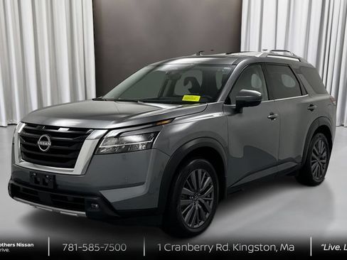 Used 2023 Nissan Pathfinder SL w/ SL Premium Package AWD/4WD image 1