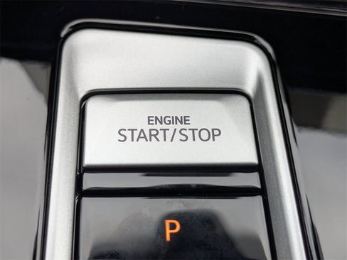 New 2026 Volkswagen Atlas SE image 28