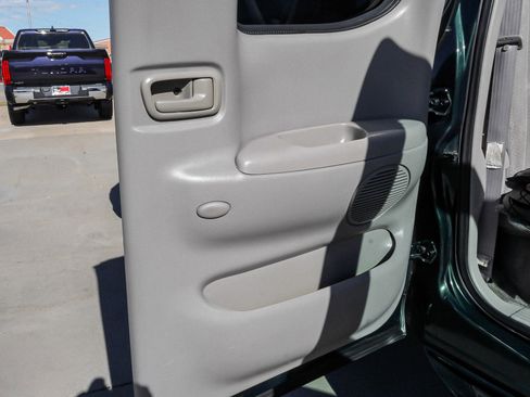 Used 2000 Toyota Tundra SR5 image 28