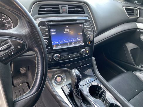 Used 2018 Nissan Maxima 3.5 SL image 22
