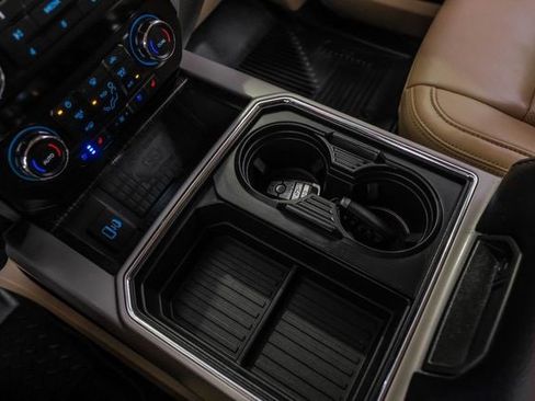 Used 2020 Ford F350 Lariat w/ Lariat Ultimate Package image 27