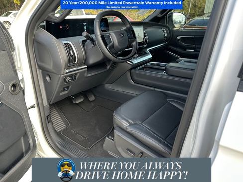 New 2025 Ford Expedition Max Platinum w/ Stealth Performance Package AWD/4WD image 9