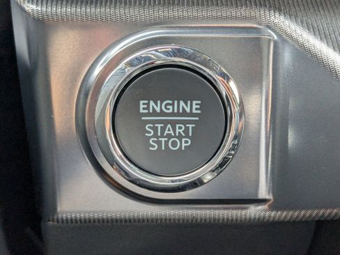 New 2025 Ford F150 Lariat w/ Equipment Group 501A Mid image 31