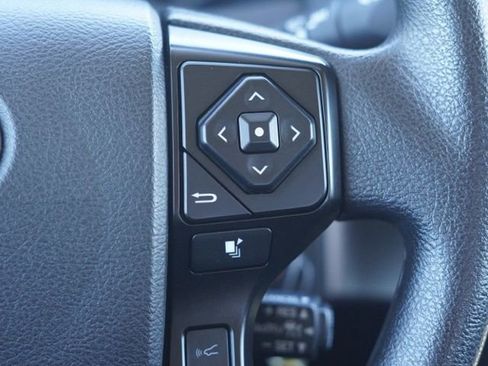 Certified 2023 Toyota Tacoma SR AWD/4WD image 22