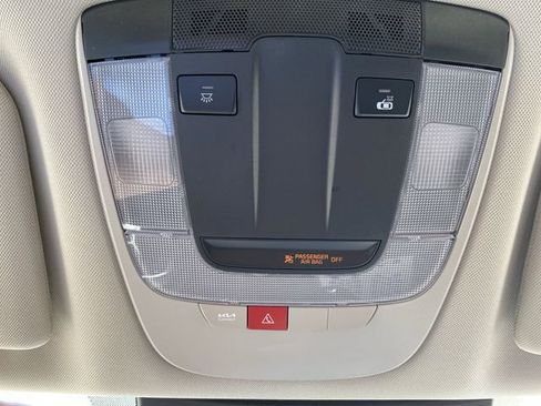 New 2025 Kia K5 LXS image 25