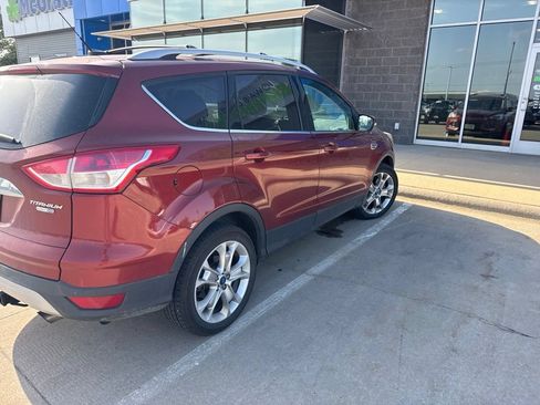 Used 2014 Ford Escape Titanium AWD/4WD image 4