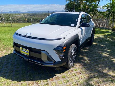 New 2026 Hyundai Kona SEL Premium image 3