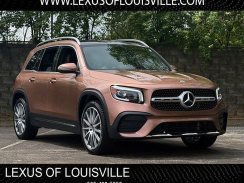 Used 2022 Mercedes-Benz GLB 250 4MATIC image 1