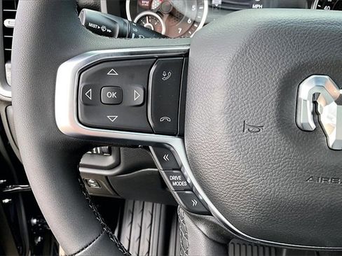 New 2026 RAM 1500 4x4 Crew Cab image 24