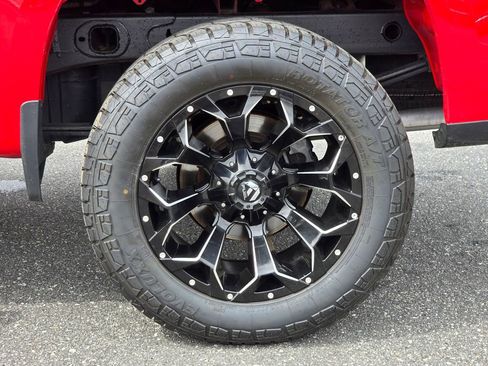 Used 2019 Chevrolet Silverado 1500 Custom Trail Boss w/ Custom Convenience Package image 22