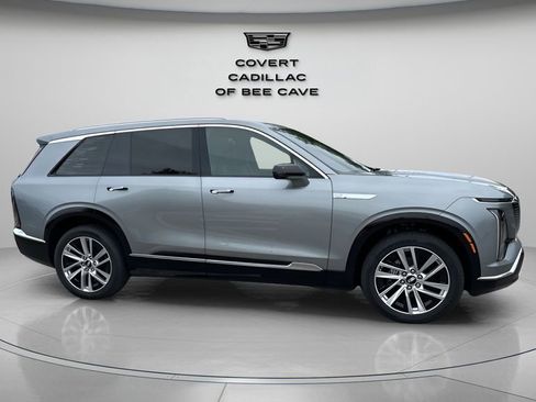 New 2026 Cadillac Vistiq Luxury w/ LPO, Floor Liner Package image 12