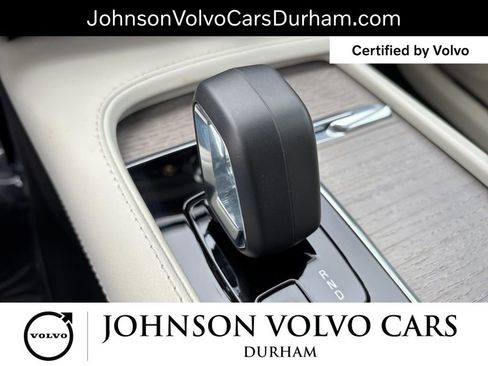 Certified 2024 Volvo XC90 T8 Plus w/ Protection Package Premier image 20