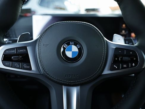 New 2026 BMW X5 sDrive40i image 33