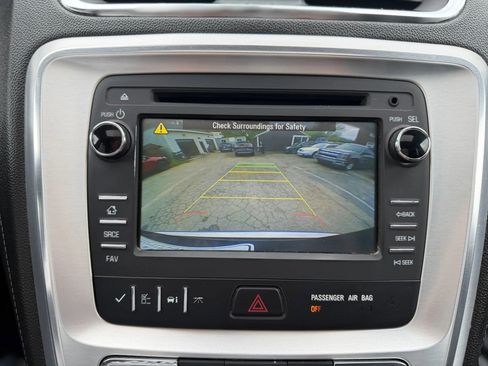 Used 2014 GMC Acadia SLT FWD image 28