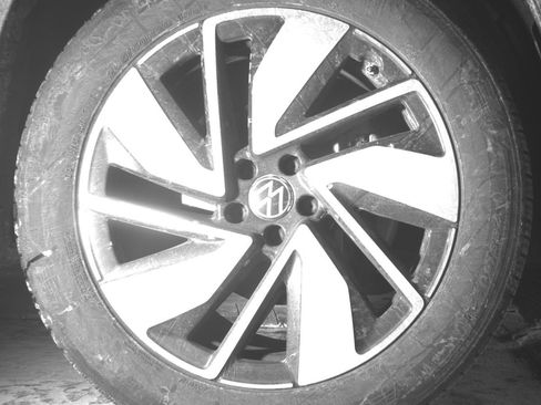 Used 2025 Volkswagen Atlas SE image 13