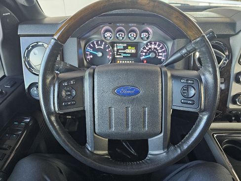 Used 2013 Ford F350 Platinum image 19