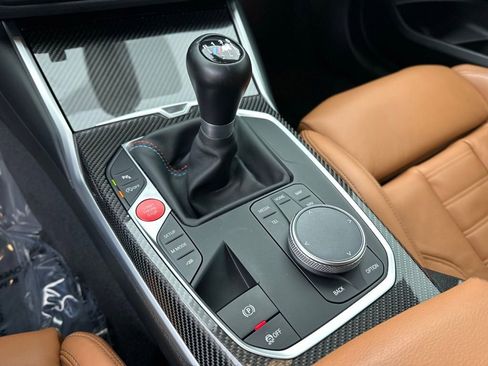 Used 2024 BMW M2 w/ Lighting Package image 40