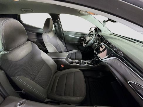 Used 2023 Chevrolet Bolt EUV LT w/ Driver Confidence Package image 18