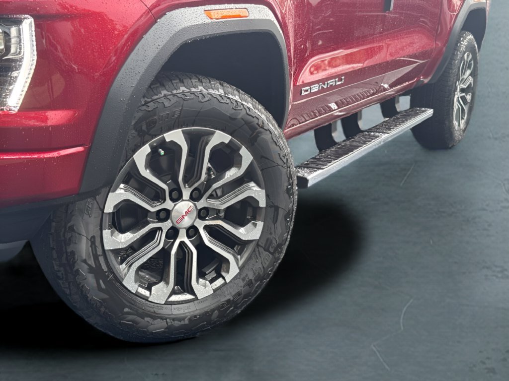 New 2026 GMC Canyon Denali AWD/4WD image 2