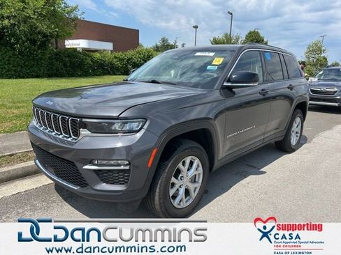 Used 2023 Jeep Grand Cherokee Limited AWD/4WD image 1