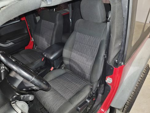 Used 2011 Jeep Wrangler Sport AWD/4WD image 15