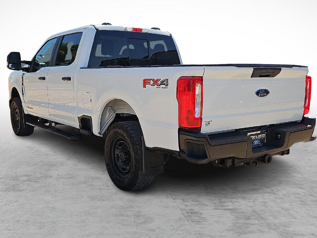 Used 2025 Ford F250 XL w/ XL Off-Road Package AWD/4WD image 7