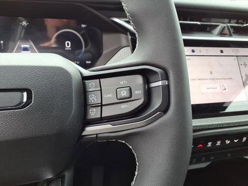 New 2026 Jeep Cherokee Laredo AWD/4WD image 18